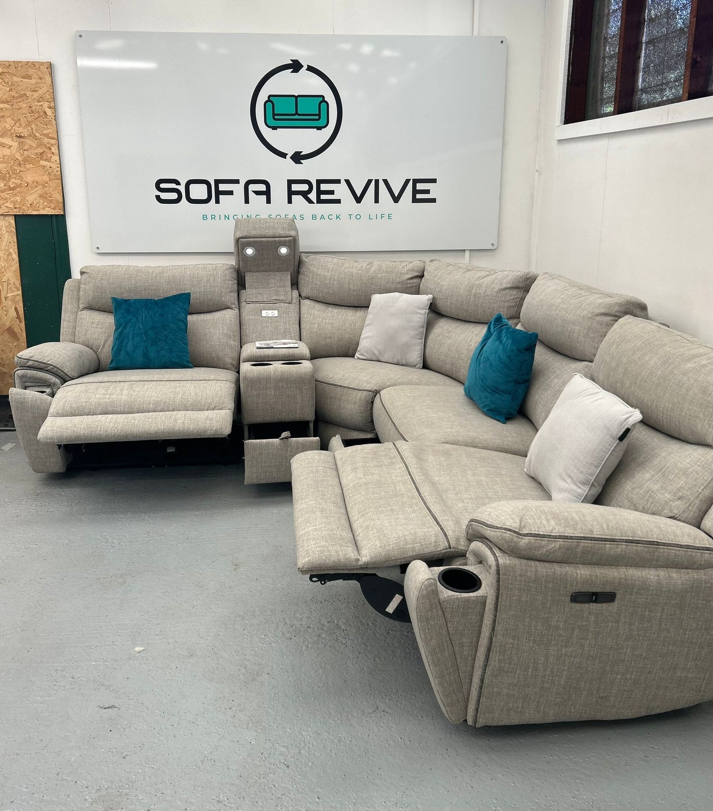Ex-Display Sofa Bristol